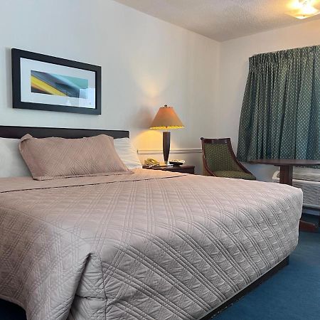 Windtree Inn Grove Hill 외부 사진